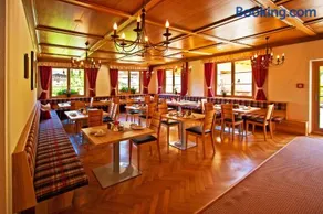 Landhotel Rauchenwalderhof - Image 3