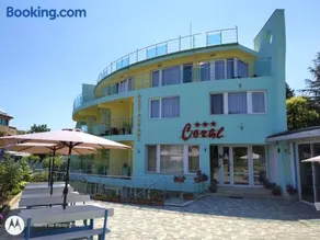 Family Hotel Coral - Image 1