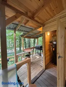 Yellow House - Image 2