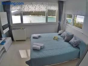 Studio apartment More - Image 1