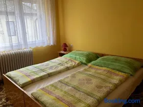 Napsugár Vendégház - Image 2