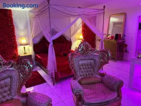 Suite romantique avec jaccuzy à la gare de Montpellier - Image 1
