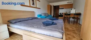Apartma Luka with private parking - Image 1