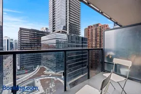Amazing 1Bedroom 1BR Sheppard Metro Free parking - Image 2