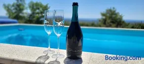 Villa Levanea by Mountain Villas Carin - Private Pool & Panoramic Views, 30 min from Zagreb - Image 3