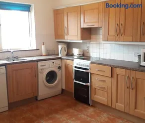 Moore Bay Holiday Homes No 18A by Trident Holiday Homes - Image 5