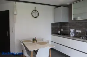 Le Cosy Julian - Image 3