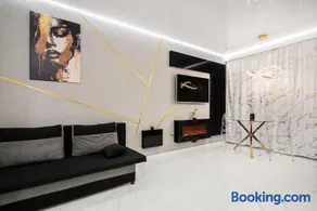 Gold Room - Image 3