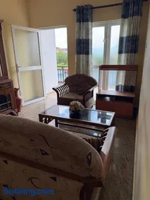 Anthurium Villa - Image 1