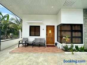 Reinbergs Apartments Panglao Island, Bohol - Image 1