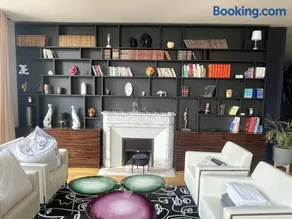 Appartement bourgeois et moderne au cœur d'Épinal, idéal pour découvrir la ville - Image 2