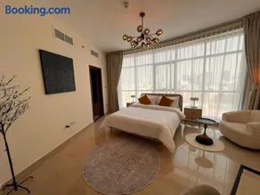 Stunning Beachfront apartment, full Sea view! Pool, Gym, Sauna, Jacuzzi - Image 5