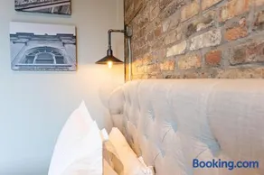 124 Lofts - Downtown Dundee - Walk to Dining - Image 4