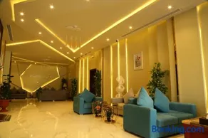 Hala Onaizah - Image 1