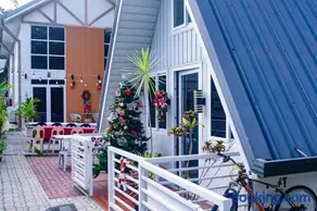 Cozy A Cabin Escape Your Tranquil Getaway Awaits - Image 2