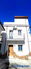 Sa Terra Mea - Luxury Apartment - Image 2