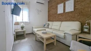 Casa con piscina y jardín Alma - Image 2