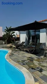 Eflisian Bungalows - Image 3