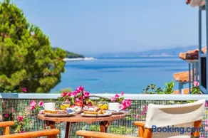 Milia Beach Apartments - Image 4
