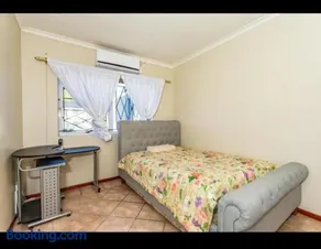 Peters Place - Image 5