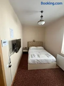 Villa Cypress - Image 1