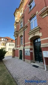 Stylische Mid-Century-Wohnung im Zentrum Plauens - Image 3