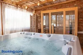 Private Tuscan Villa Pool & Spa - Image 1