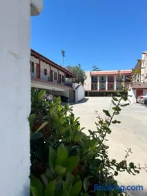El Rio Motel - Image 3