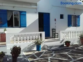 Nikos Apartments - Image 5