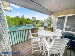 New! Kelleys Island Condo - Image 1