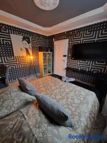 Airport Luxury Apartman 42 - Image 2