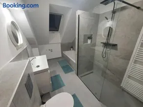 Nový podkrovný byt v rodinnom dome pre 6 osôb - Image 4