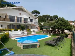 Villa con piscina privada Costa brava - Image 1