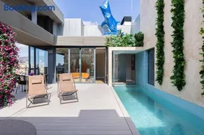 Cosmo Suite Penthouse - Image 2