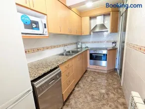 Apartamento con piscina y frente al mar - Image 5
