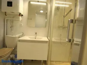 Studio central cosy pour 2 pers, proche télécabine et thermes, équipé WiFi - Image 4