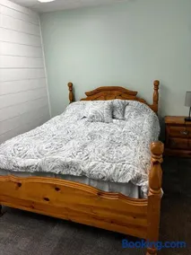 2 Bedroom Unit - Image 4