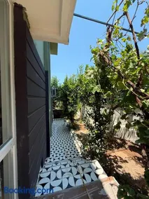Luxury villa in mountain - Image 2
