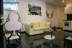 La Duchesse 1976 - Love Room Spa - Image 2