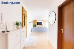Teck Retreat - Bequeme Wohnung mit Balkon - Image 3