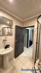 Tiny home in Arcadia, Pretoria - Image 5