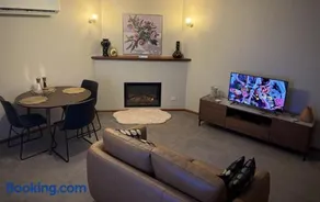 New Bathroom, Dressing Room and Electric Fireplace - Image 4