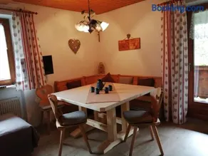 Familienorientierte Wohnung mit Grill und Garten | Seeblick | Haustiere erlaubt - Image 2