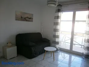 Studio à Anglet avec piscine dans résidence privée - Image 4