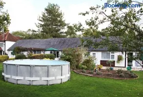 Sheephouse Manor - Image 4
