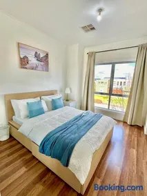 Heartwarming 3BR-Townhouse - Image 2