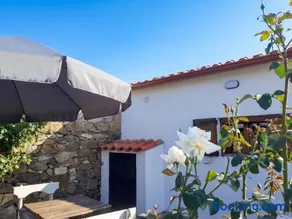 Charming house in Parada with mountain view and fenced garden - Image 1