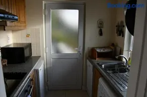 Rocklands Cottage - Image 1