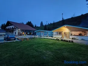 Pensiunea Trei Brazi Arieseni - Image 1