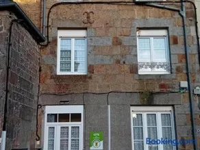 Charmante maison au cœur de Carrouges avec WIFI - Image 1
